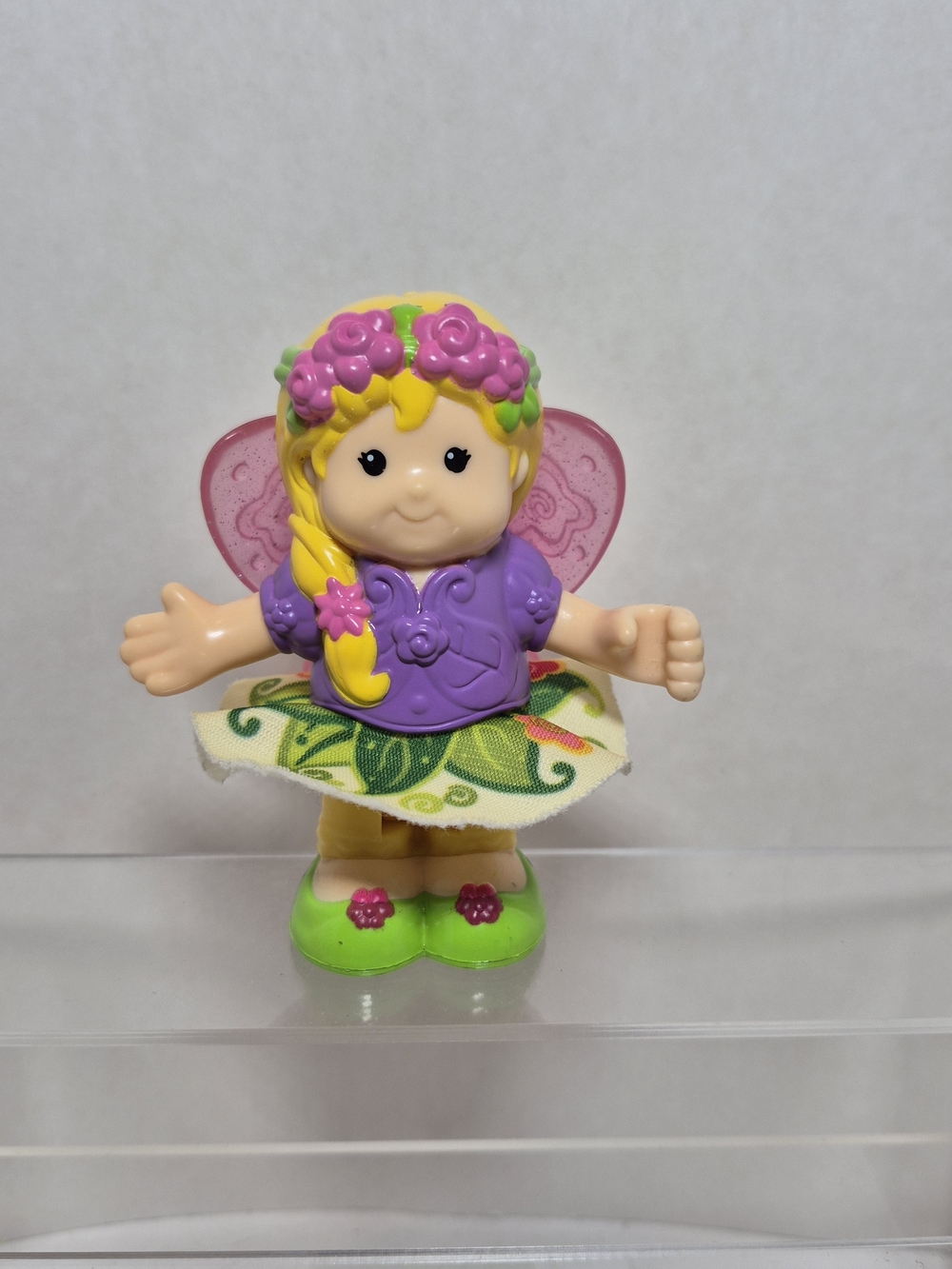 Fisher-Price Little People Tree Fairy Sarah Lynn Bendable Figure Toy